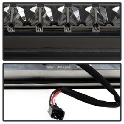 xTune Chevy Silverado 99-06 / GMC Sierra 99-06 LED 3rd Brake Light Smoked BKL-CSIL99-LED-SM
